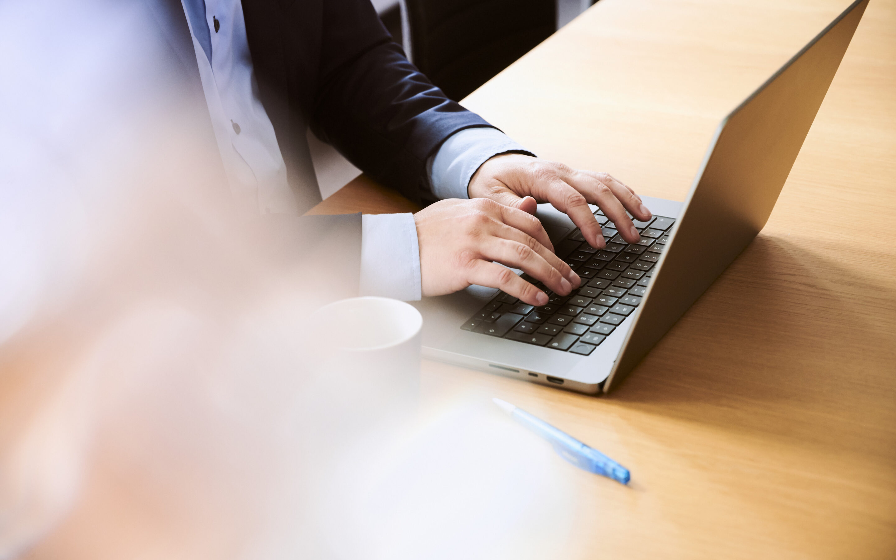 LOB Lifescience Laptop (JPG)